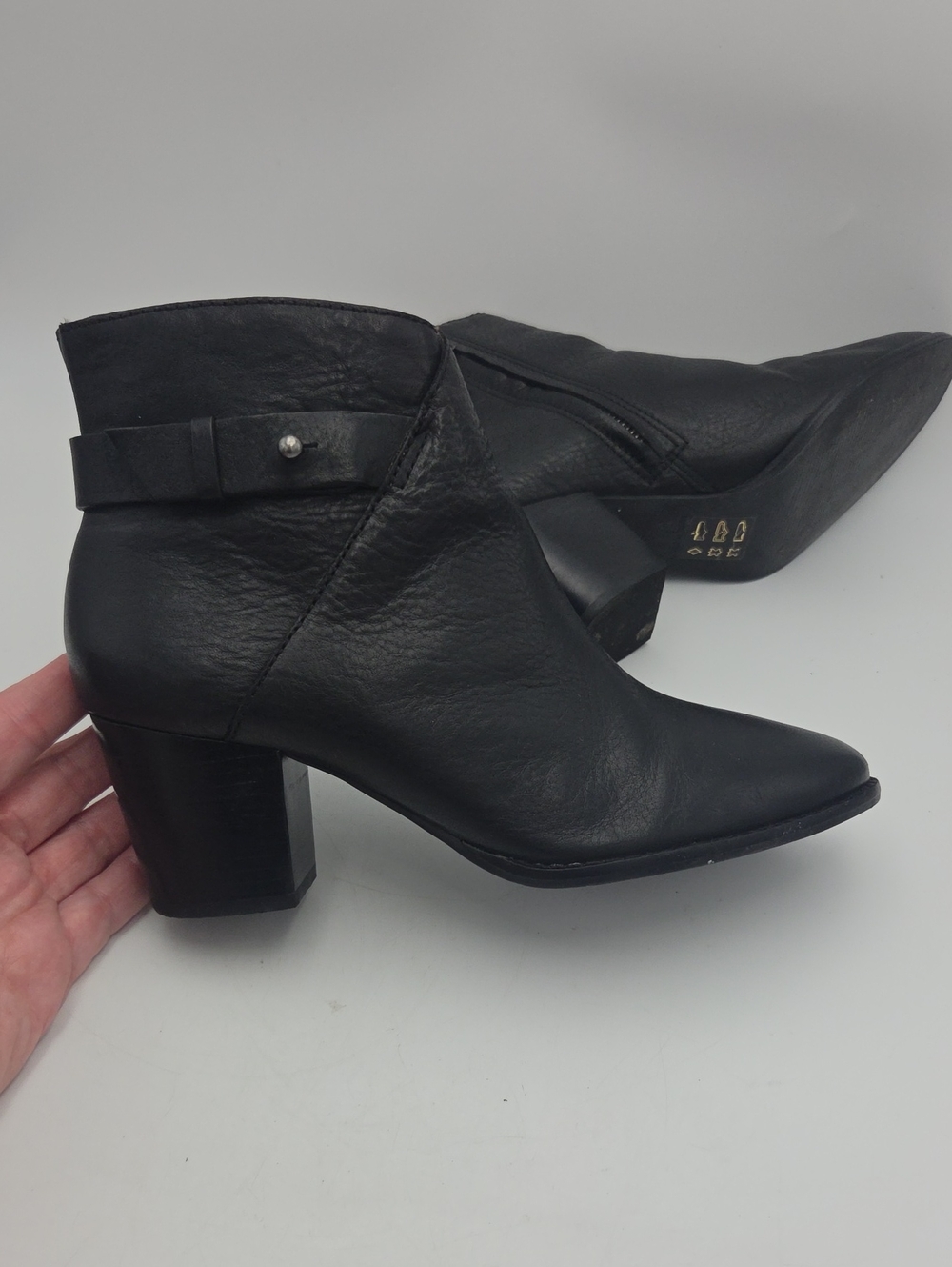 Madewell The Kelci Black Leather Block Heeled Ankle Boots Women’s Size 8